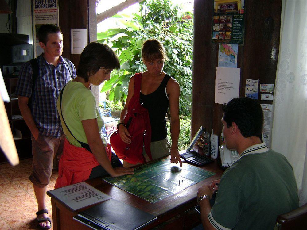 Hotel La Choza Inn La Fortuna 外观 照片